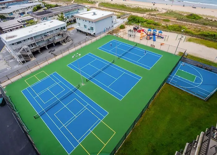 Incredibly Convenient With Balcony Washer & Dryer Ac Shared Pools Gym Tennis