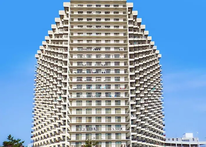 Incredibly Convenient With Balcony Washer & Dryer Ac Shared Pools Gym Tennis *